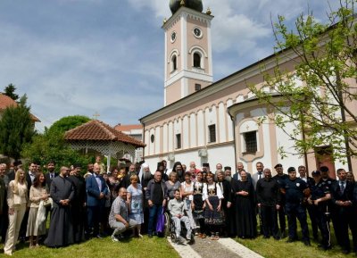 U OKVIRU OBELEŽAVANjA 190 GODINA HRAMA SVETOG GEORGIJA I SLAVE OPŠTINE KNjAŽEVAC: POLICIJSKOJ STANICI U KNjAŽEVCU DODELjENO PRIZNANjE