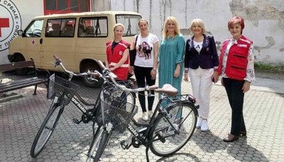 KC Pančevo - Donirana dva bicikla Crvenom krstu Pančevo