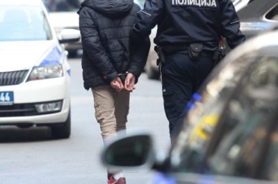 СИНХРОНИЗОВАНОМ АКЦИЈОМ ПОЛИЦИЈЕ И ТУЖИЛАШТВА ШИРОМ СРБИЈЕ УХАПШЕНО ШЕСТ ОСОБА ЗА ПЕДОФИЛИЈУ