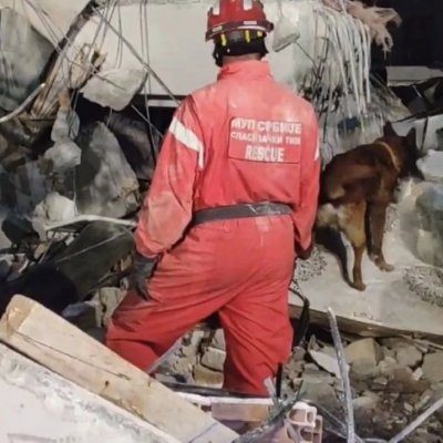 Ватрогасац Зиги је још једном показао зашто га сматрамо равноправним чланом Специјалистичког тима за спасавање из рушевина
